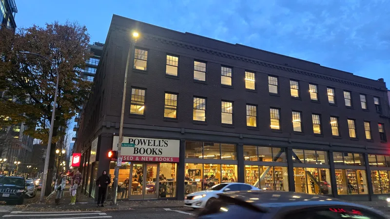 Powell's City of Books — book store (photo 15)